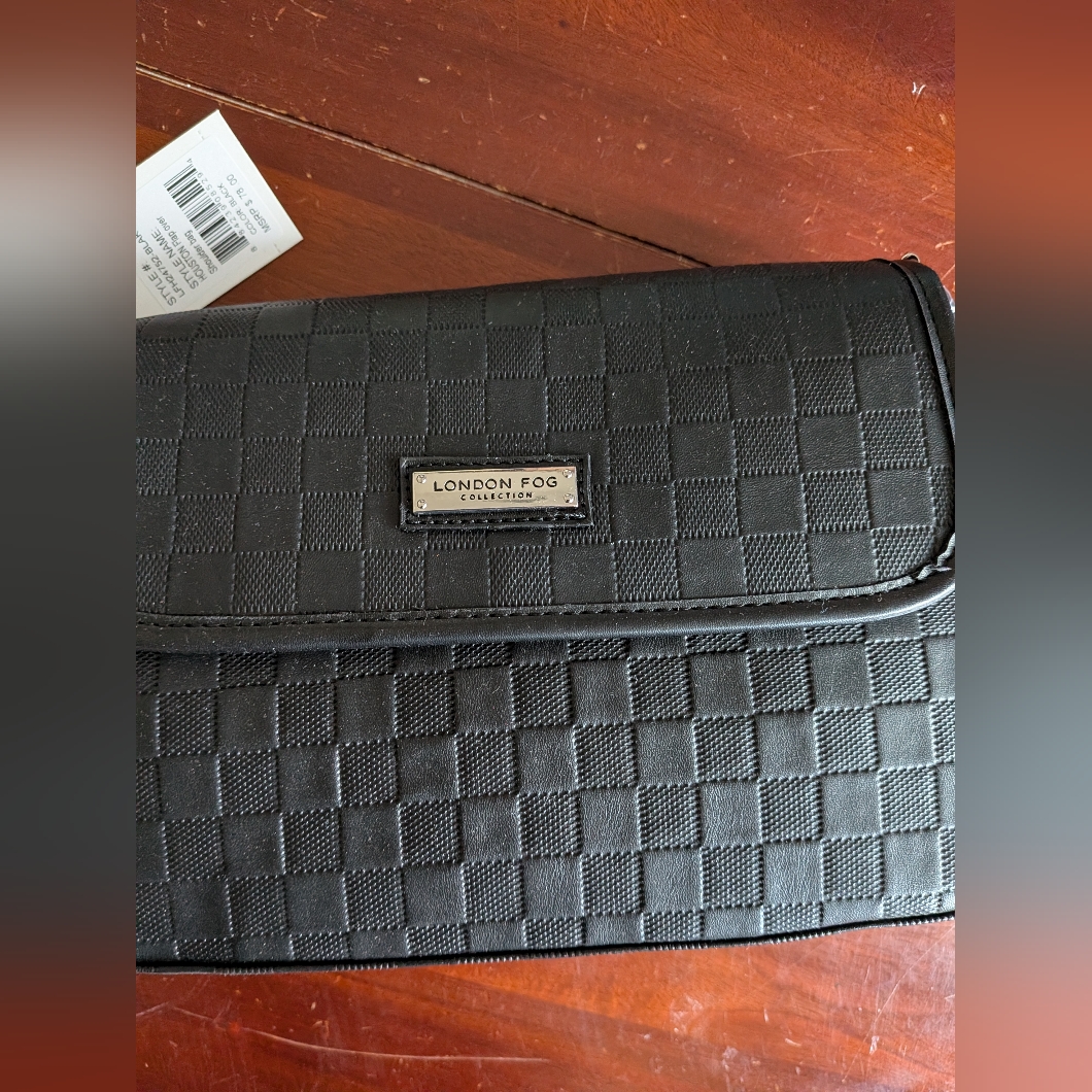 London Fog Black Checkered Clutch